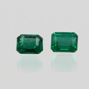 Muzo Emerals Couple - A- 0,66 ct B- 0,65 ct