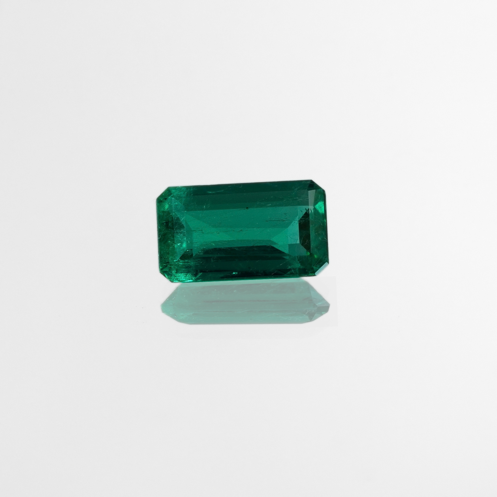 1,79 ct Muzo Baguette Cut