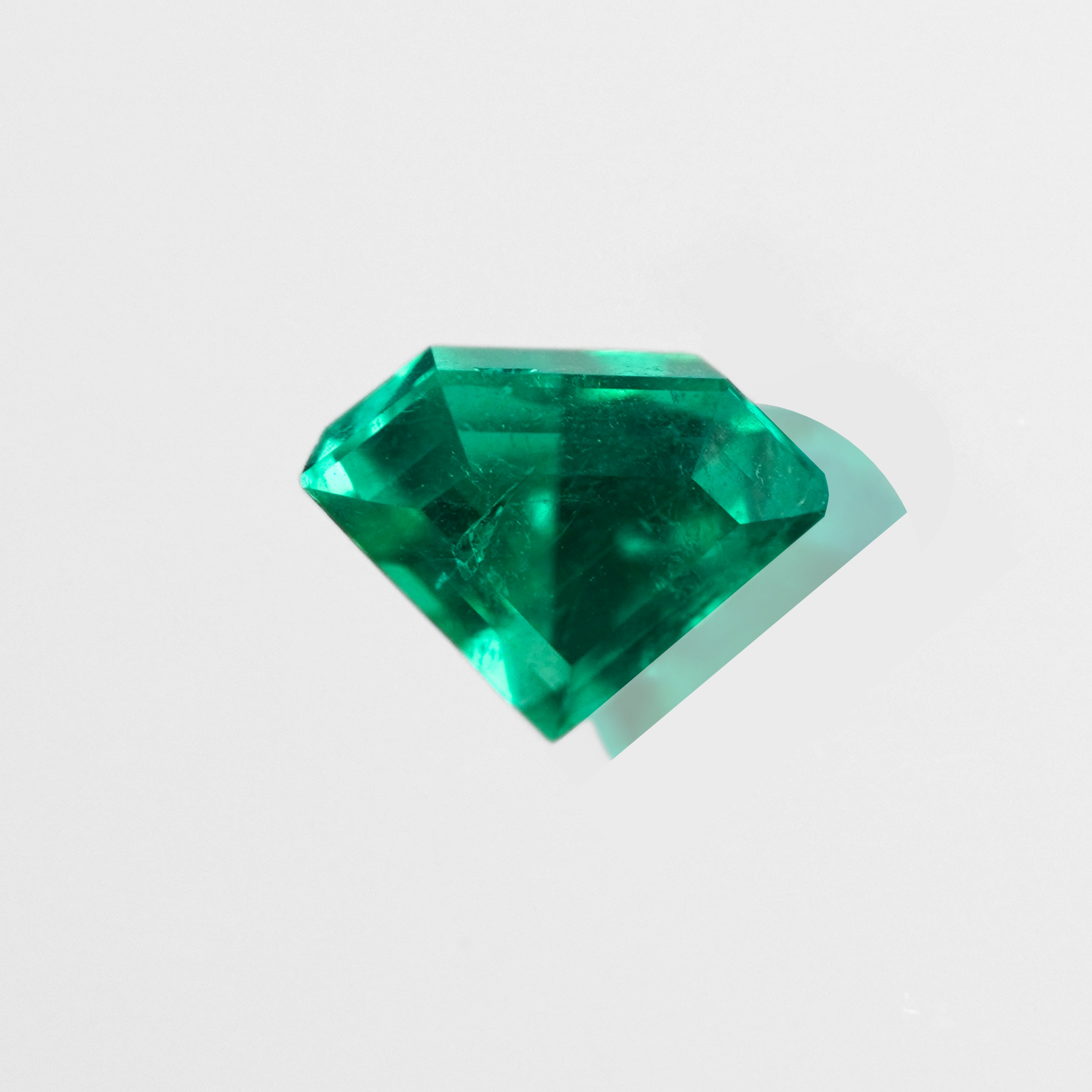 1,30 ct Muzo Trillon Cut