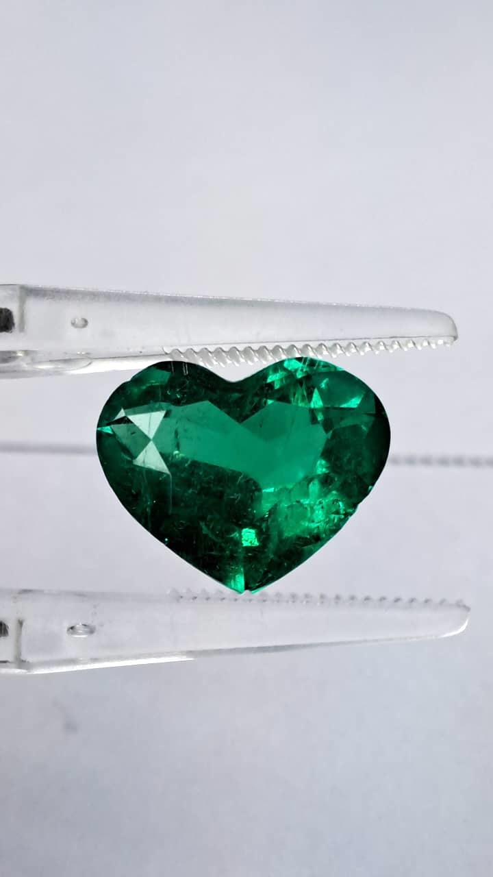 Heart Cut Muzo Colombian Emerald