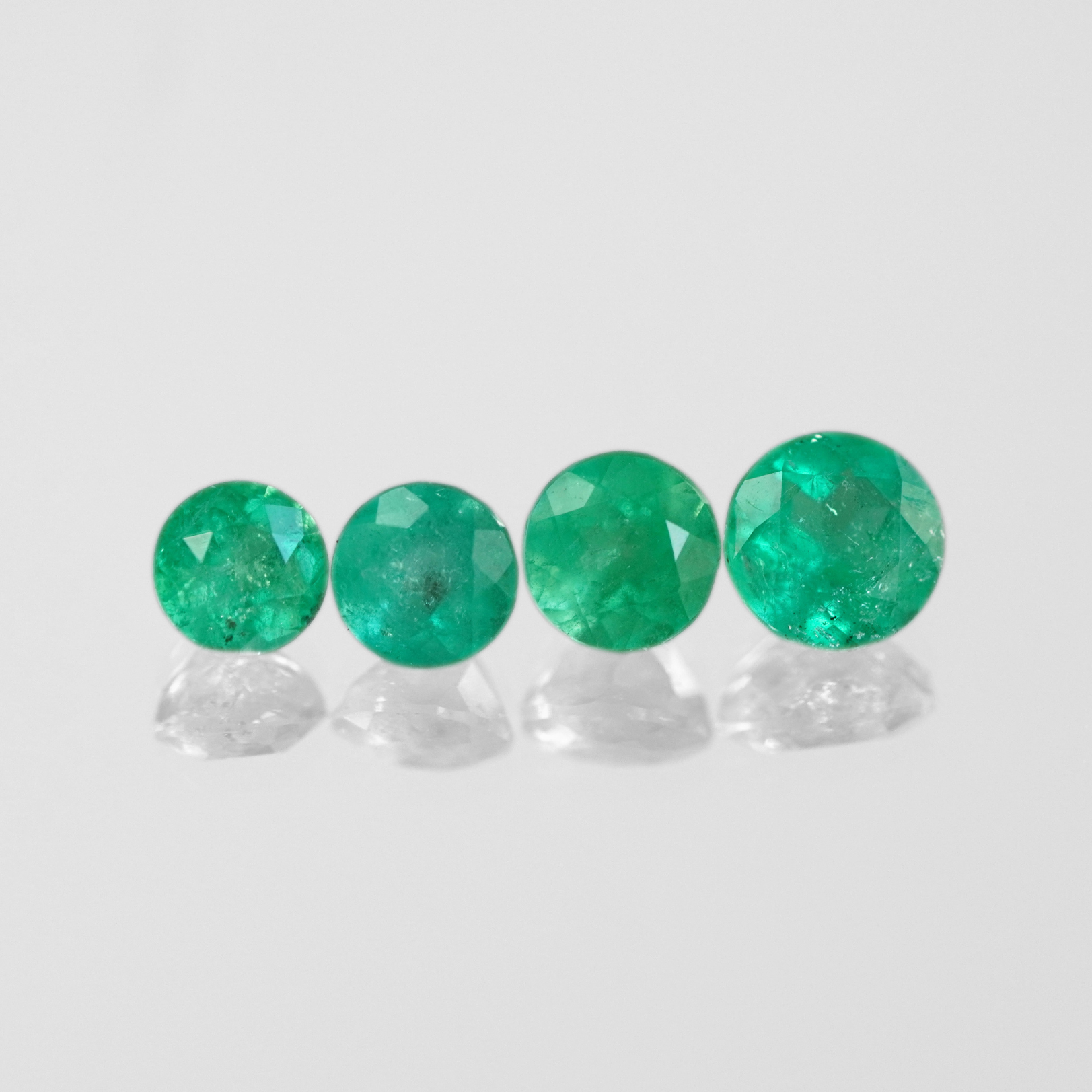 Round Cut Emerald Batch (4pcs)