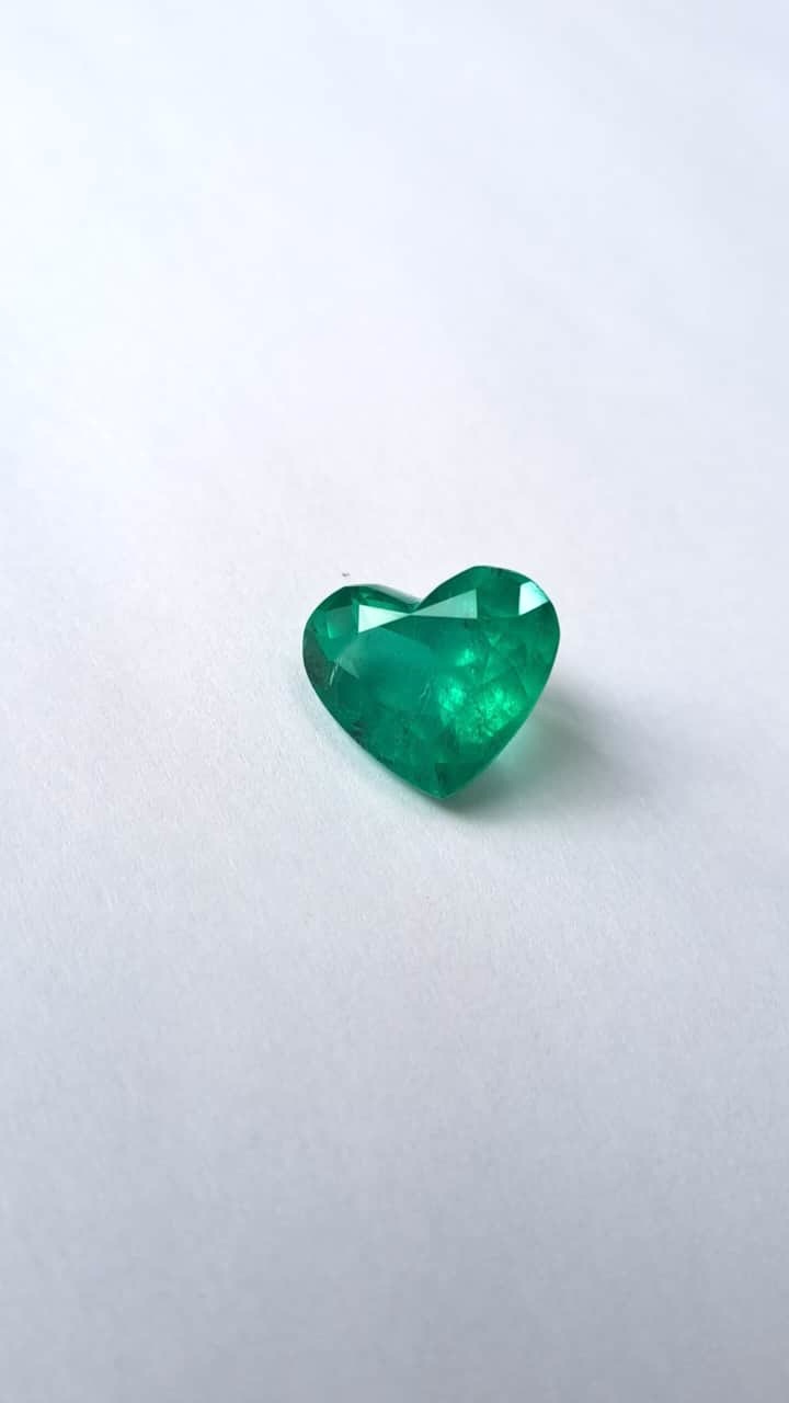 Heart Cut Muzo Colombian Emerald